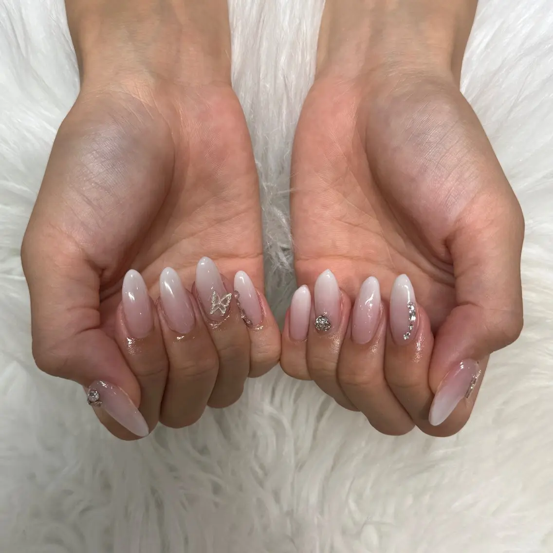 ネイル 💖𝓜𝓲𝓸 /9月予約受付中💖のネイルデザイン