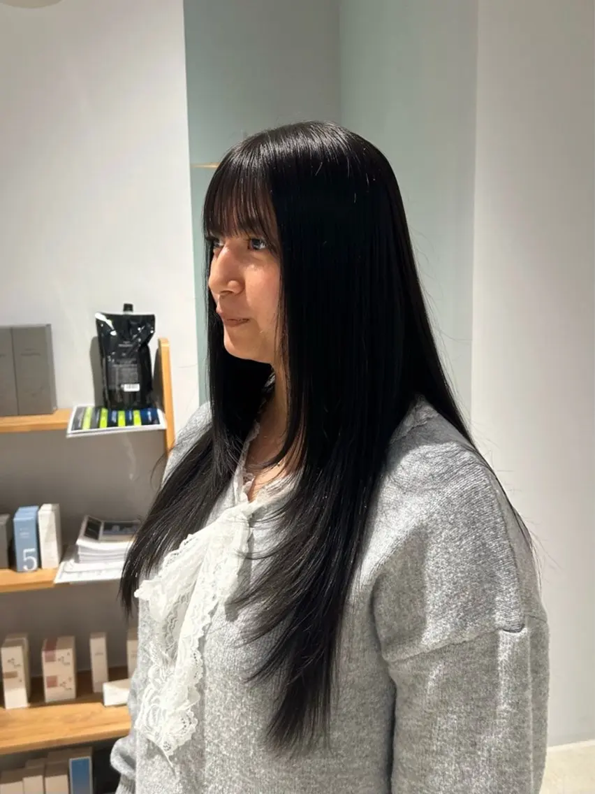 ロング 伊藤 みゆきのヘアスタイル