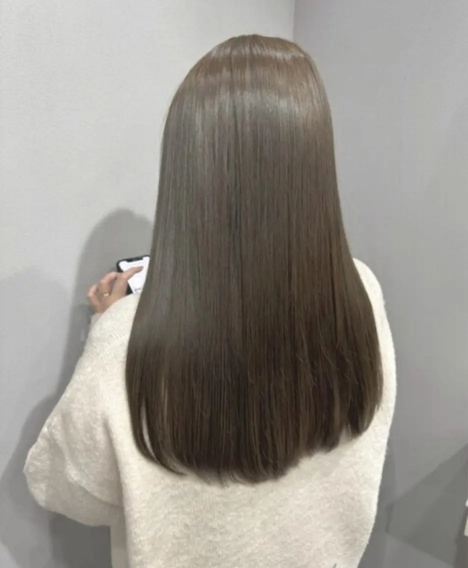 カラー カラーモデル 募集🤍ྀི麗央のヘアスタイル