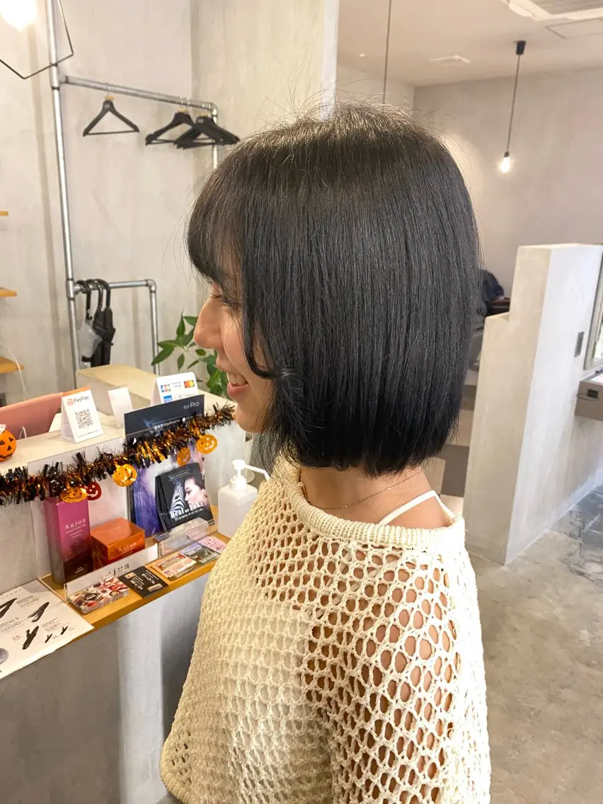ミディアム カラー グレージュ オリーブグレージュ オリーブグレー Hina カットモデル募集中のヘアスタイル