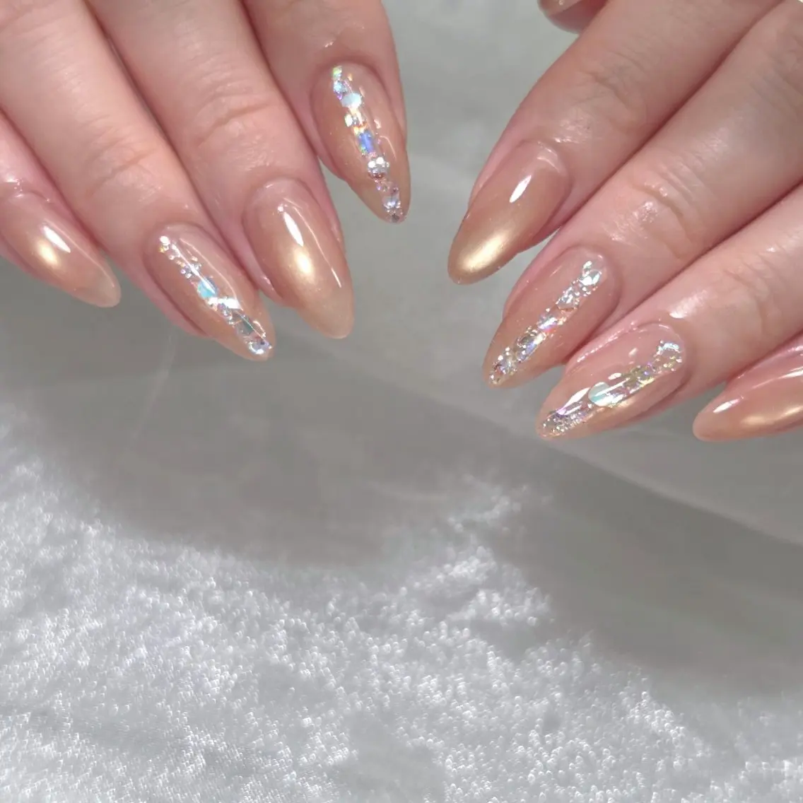ネイル ハンドネイル Lia Nailのネイルデザイン