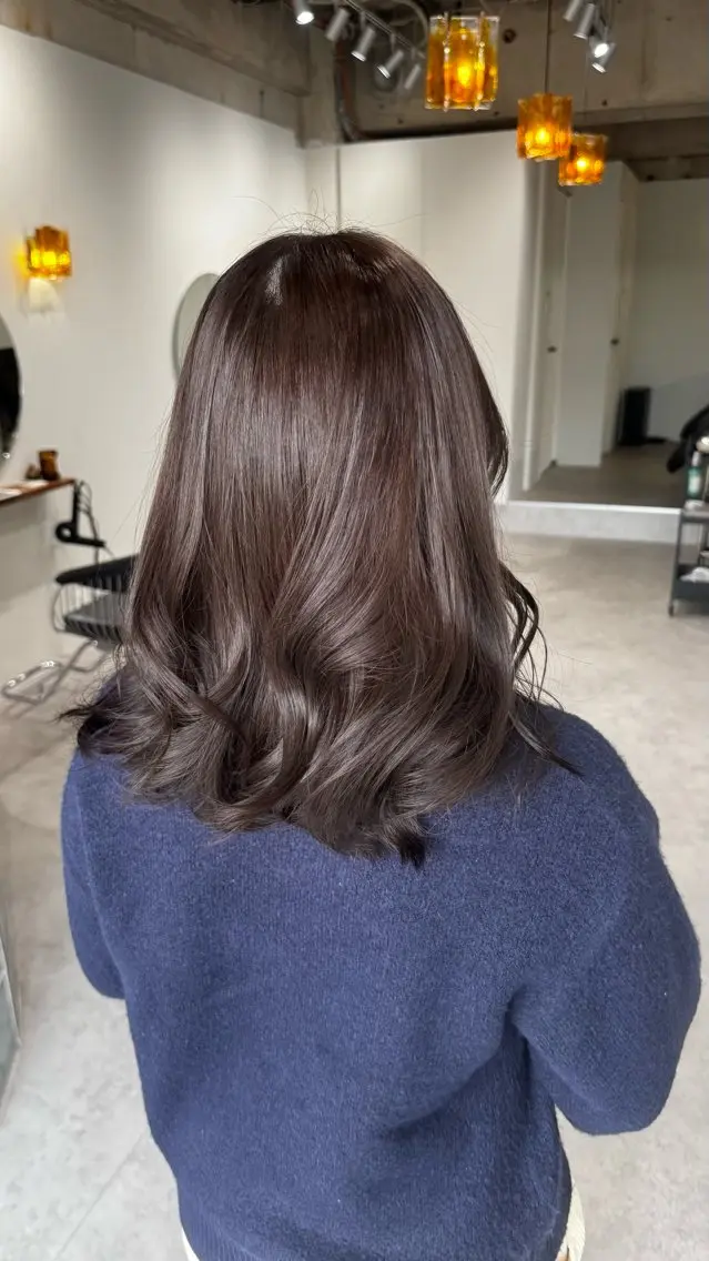 ミディアム ヘアカラー トリートメント TOIRO ARISAのヘアスタイル