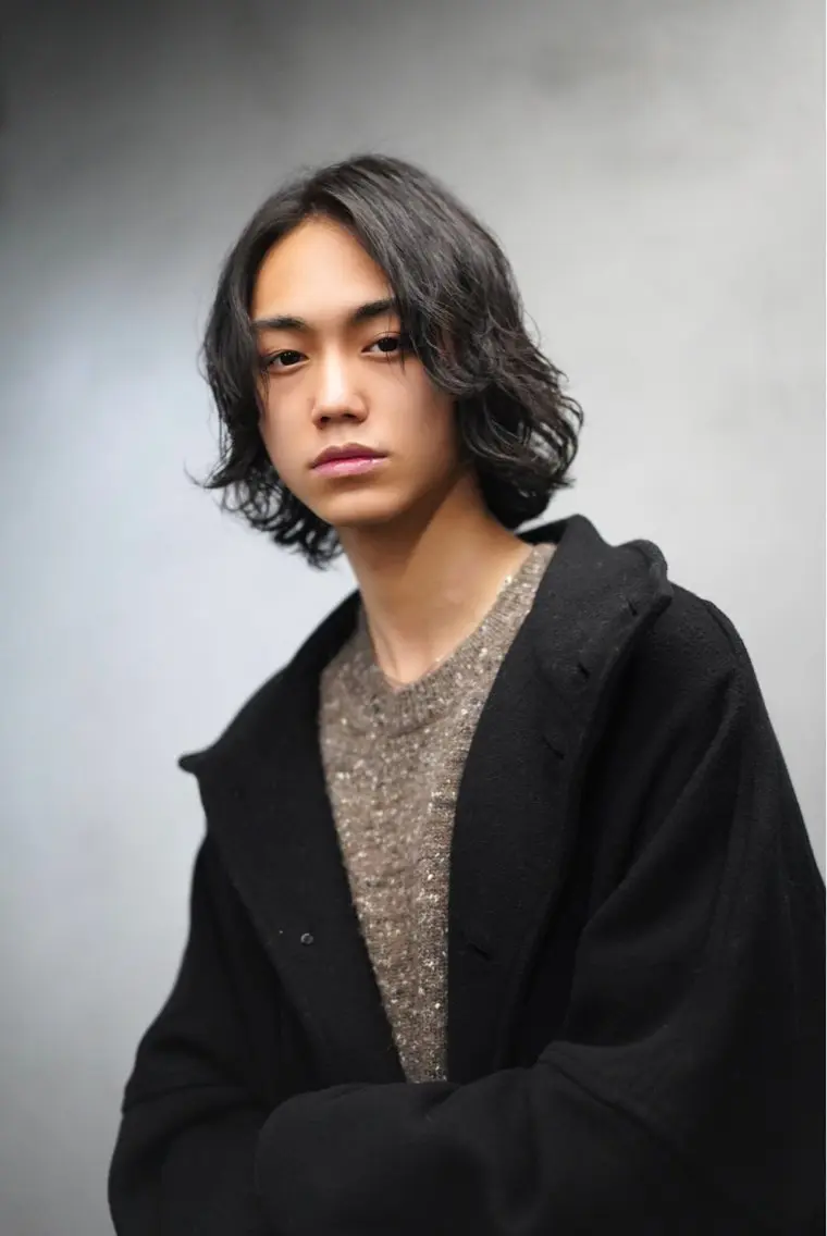 パーマ メンズ メンズパーマ ツイストスパイラルパーマ 波巻きパーマ ニュアンスパーマ スパイラルパーマ fifth リュウセイのヘアスタイル