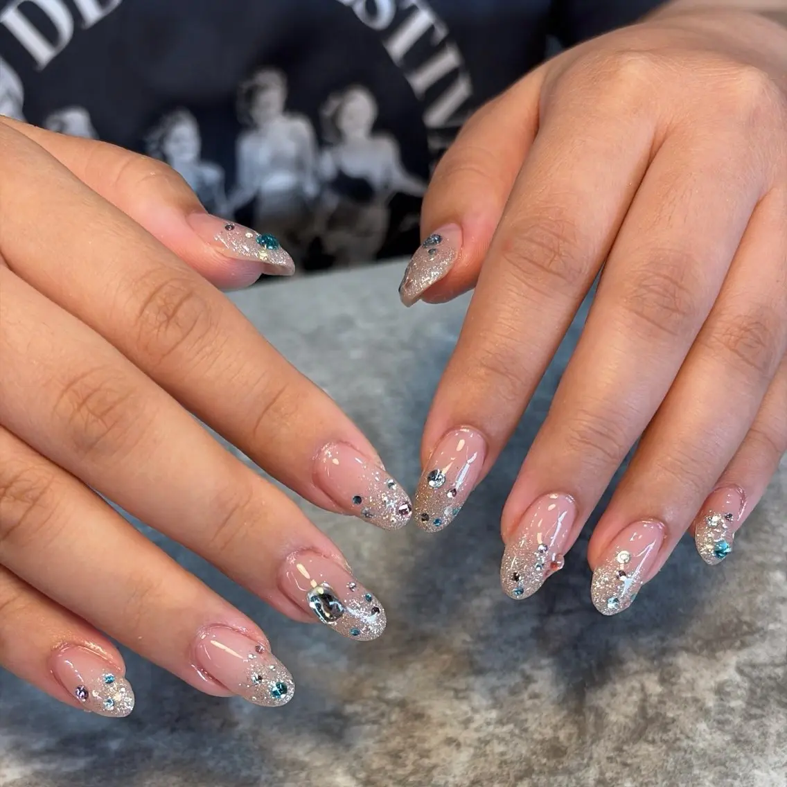 セミロング ハンドネイル Ne.nail Ainaのネイルデザイン