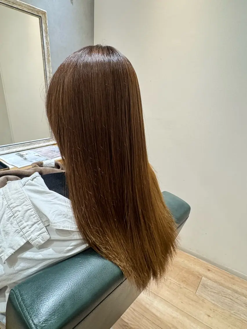 ロング ヘアカラー 埴岡 若葉のヘアスタイル