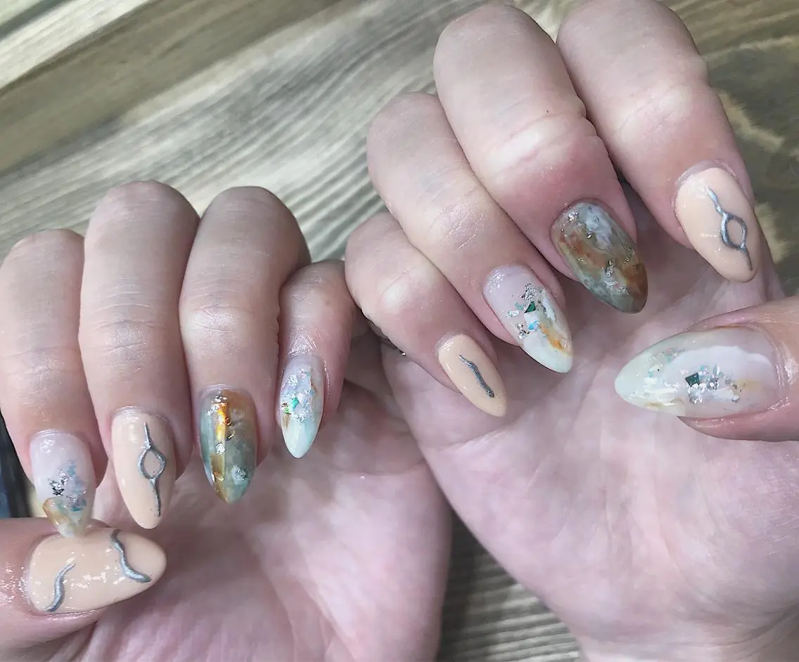 ネイル nailartist lisaのネイルデザイン