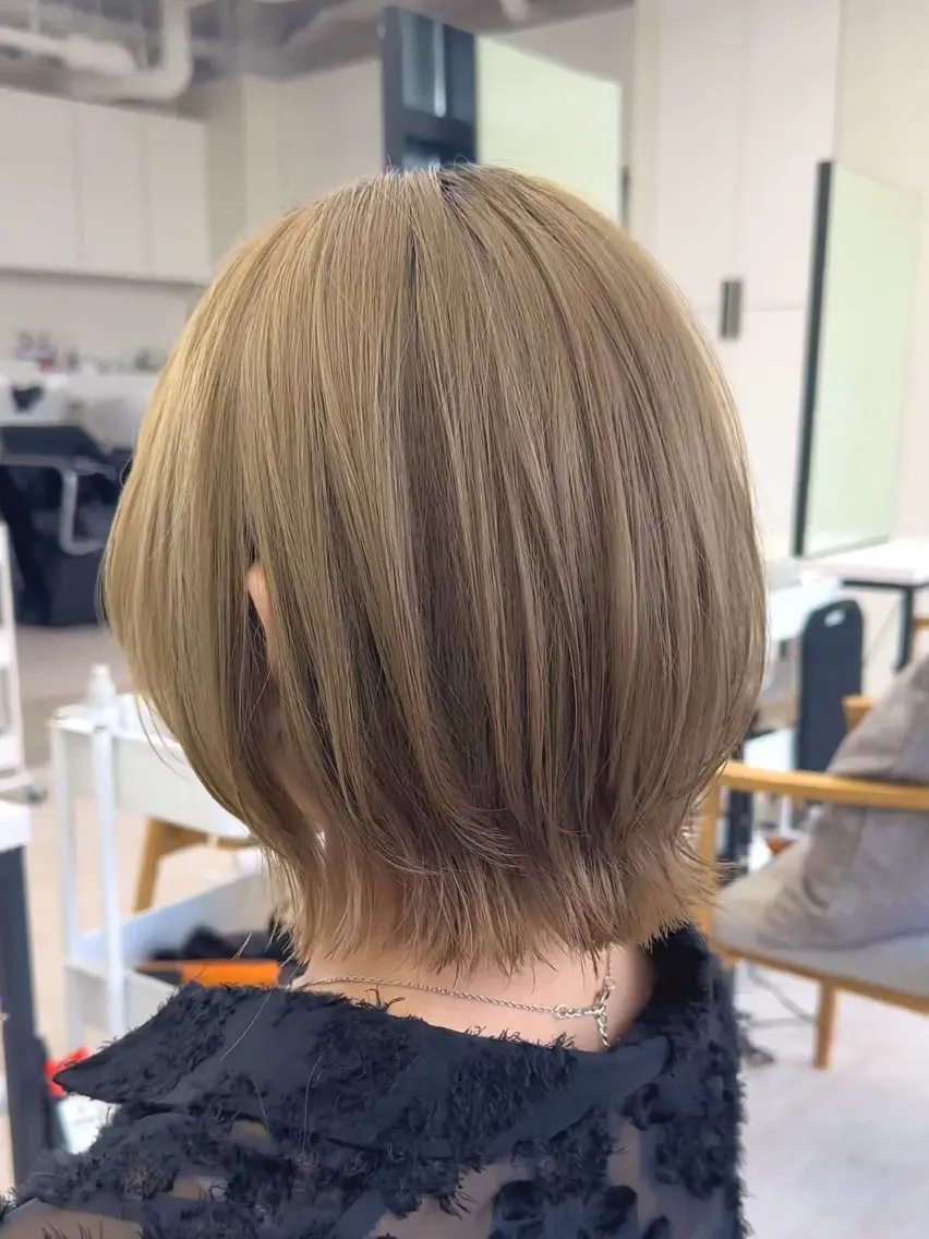 ミディアム カット てらしぃ /名古屋美容師のヘアスタイル