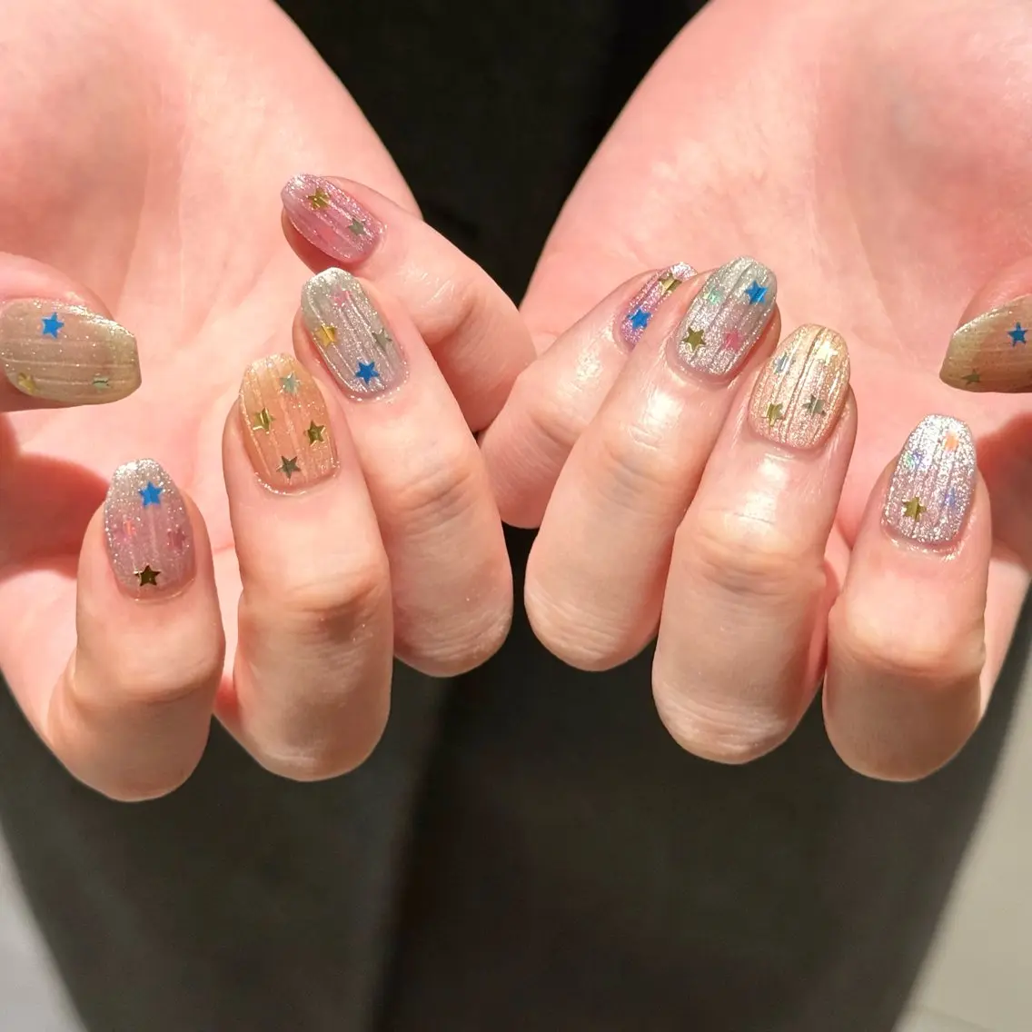 ネイル ハンドネイル chika .のネイルデザイン