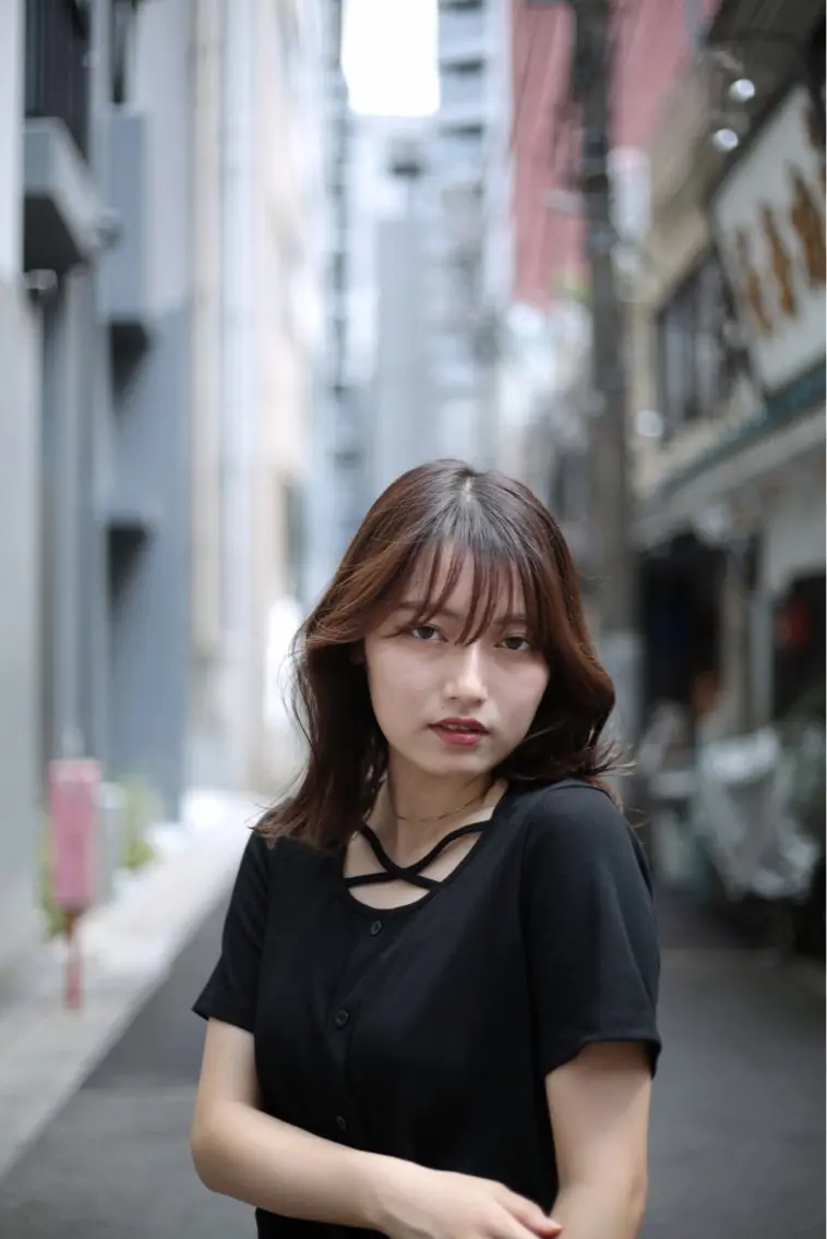 ミディアム カラー くびれヘア カット ヘアカラー トリートメント 【韓国レイヤー特化 ハッシュカット】のヘアスタイル