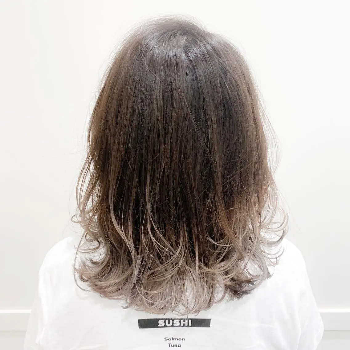 ミディアム カラー グラデーションカラー グレージュ ✨天使の美髪✨ ショートカット✨中山のヘアスタイル