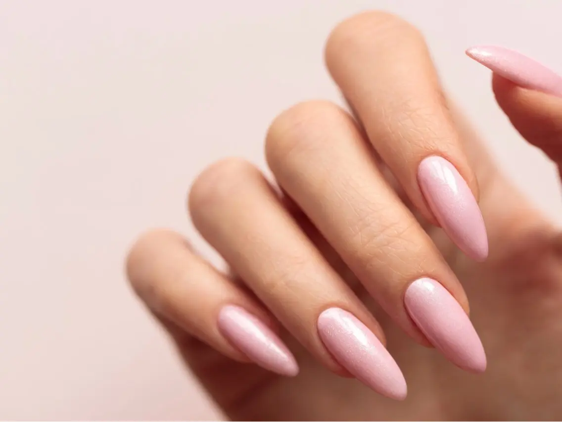 他店ジェルオフあり【ロンネイル最強ワンカラー】自爪補強ジェル＋カラー＋ハードトップ💅2cm以上の自爪のかたはこちらの写真
