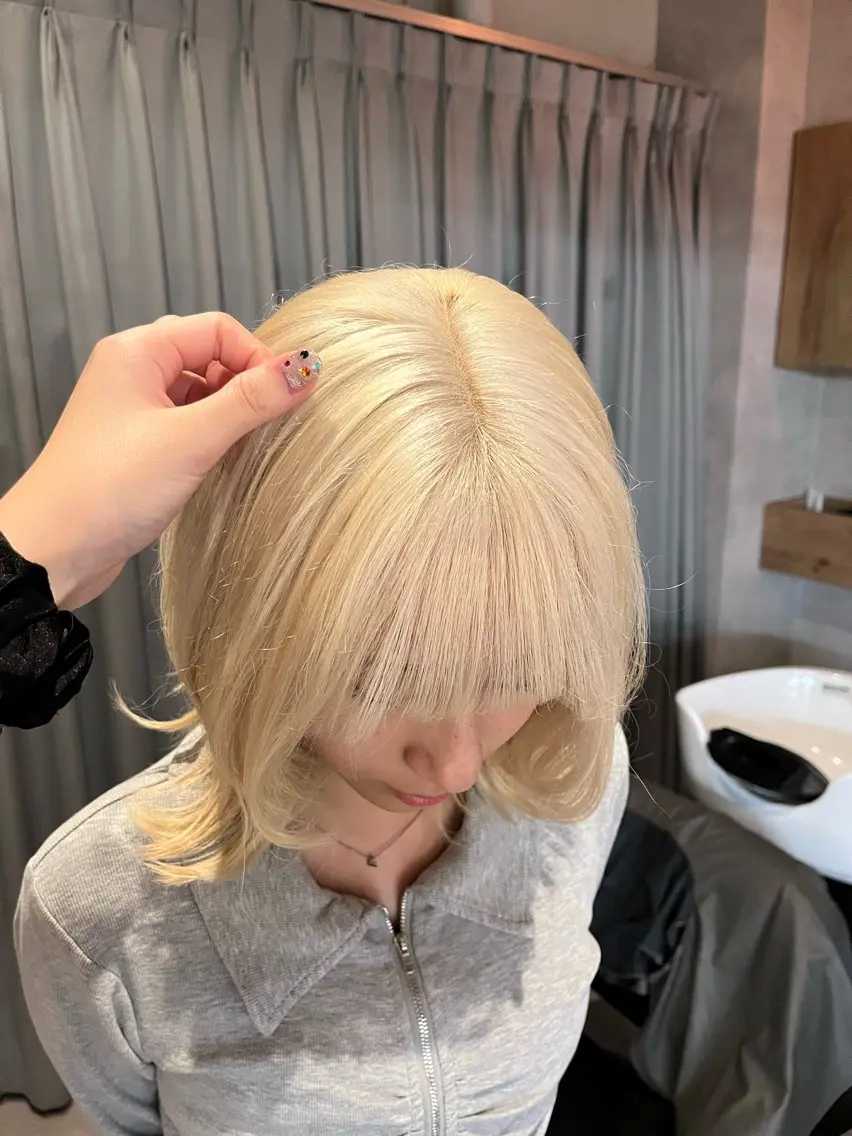 カラー ブリーチ 抜きっぱなしブロンド ヘアカラー 髪質改善/カラー utari Yuraのヘアスタイル