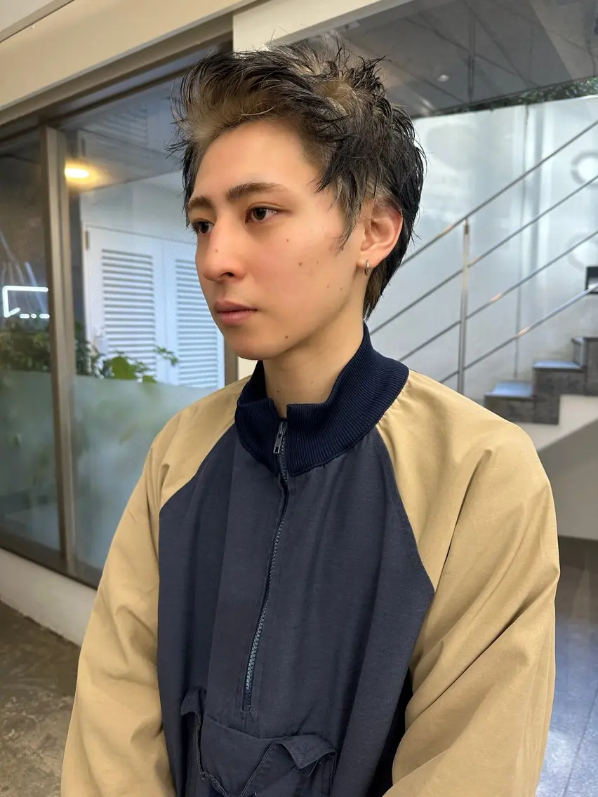 ショート カラー メンズ メンズブリーチ スパイキーショート 刈り上げ メンズベリーショート ベリーショート 渋谷メンズショート 特化🥋　渡邊健流のヘアスタイル