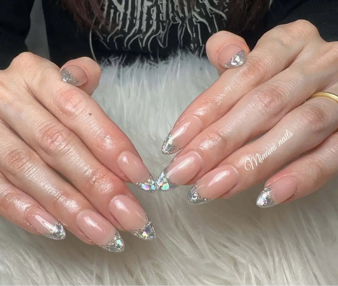 ネイル アートネイル ガーリー キラキラネイル 韓国ネイル マグネットネイル ハンドネイル Minami Nailsのネイルデザイン