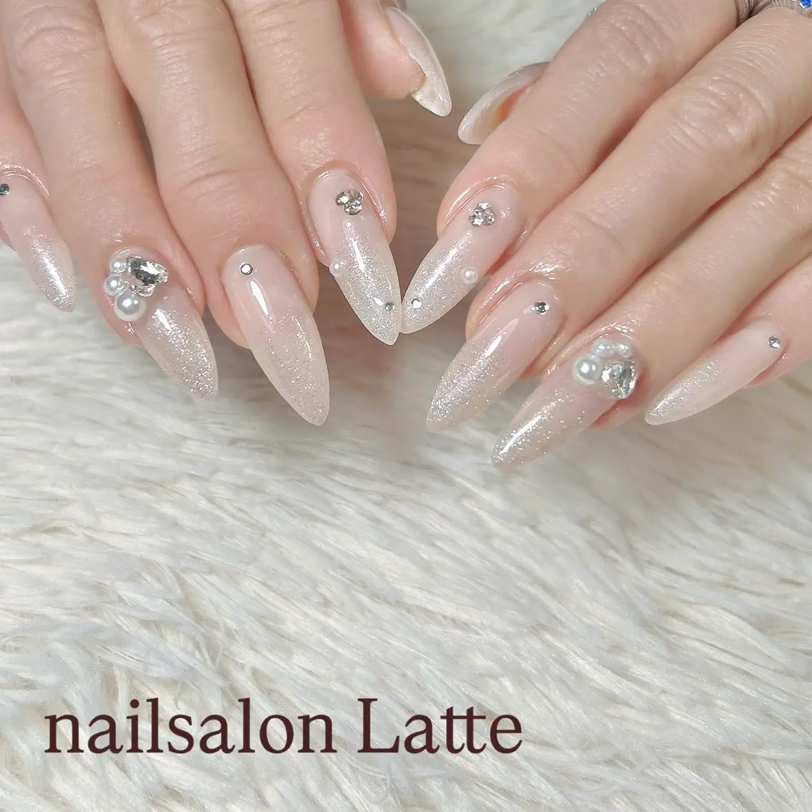 ネイル Nailsalon Latteのネイルデザイン