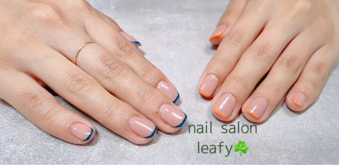 ネイル フレンチネイル ネイビー オレンジ ネイルサロン leafyのネイルデザイン