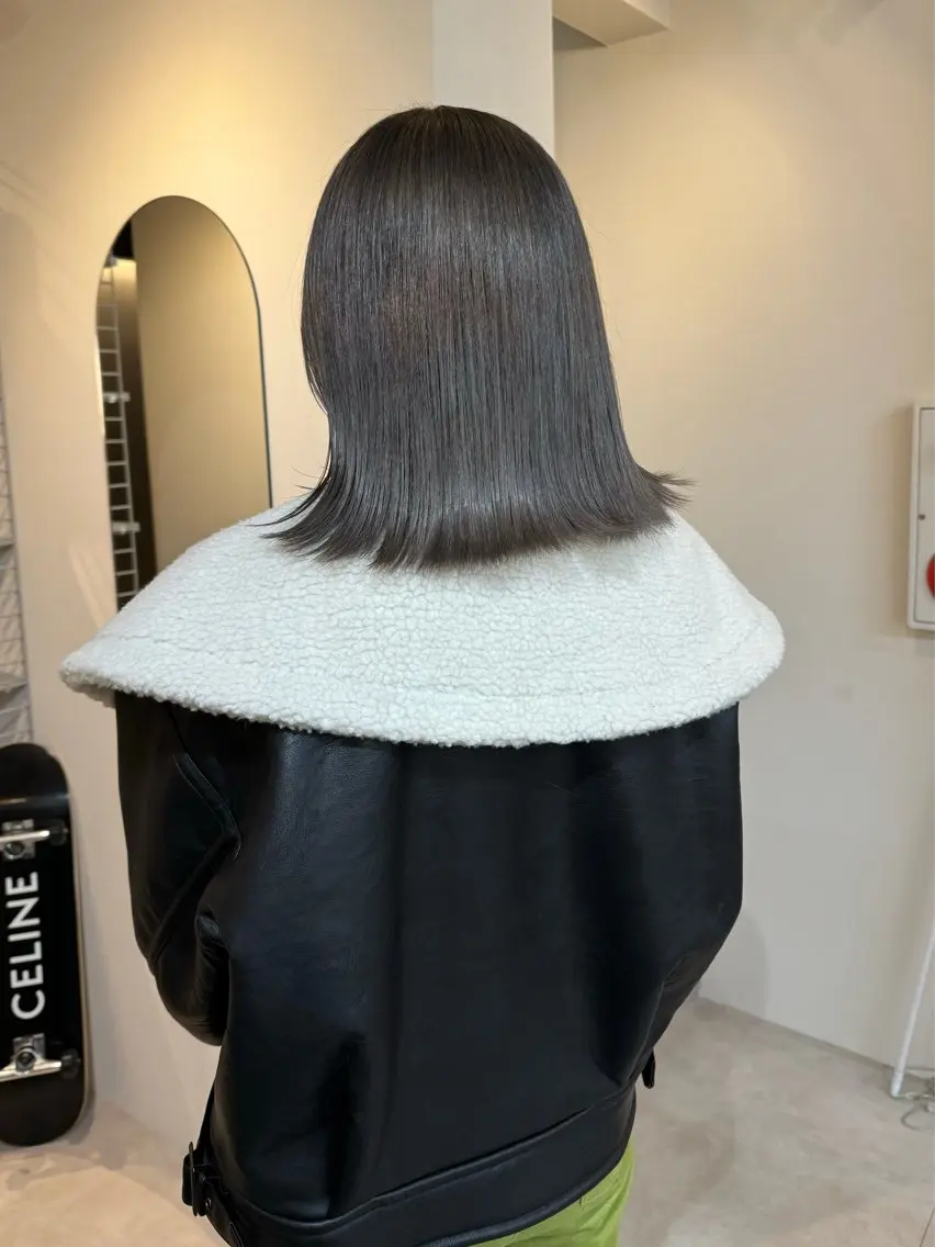 ミディアム shiro.kobe 森彩華のヘアスタイル