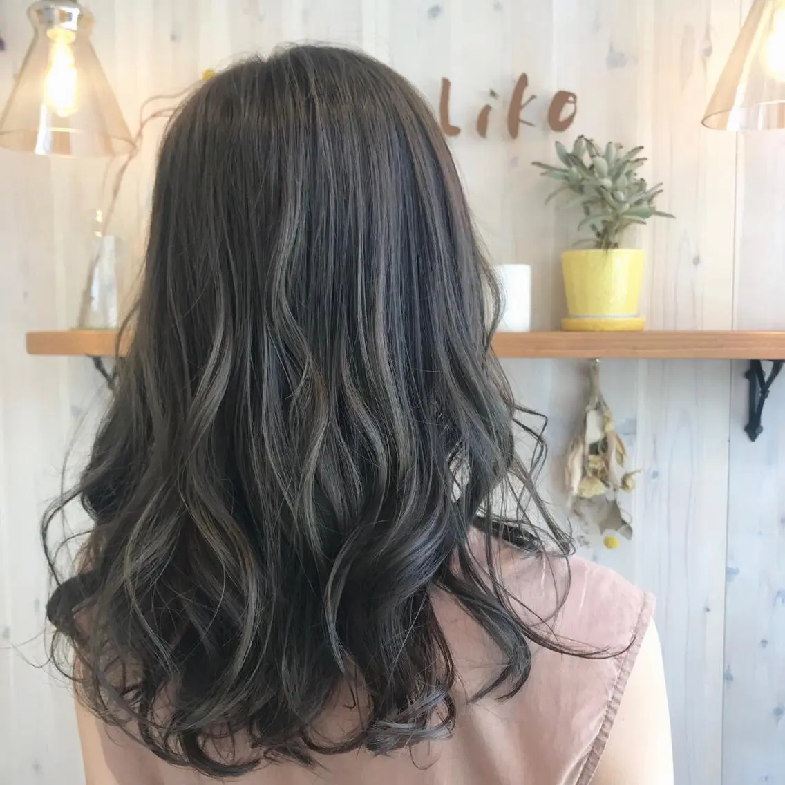 ミディアム 透明感カラー/ 寺田千雅子のヘアスタイル