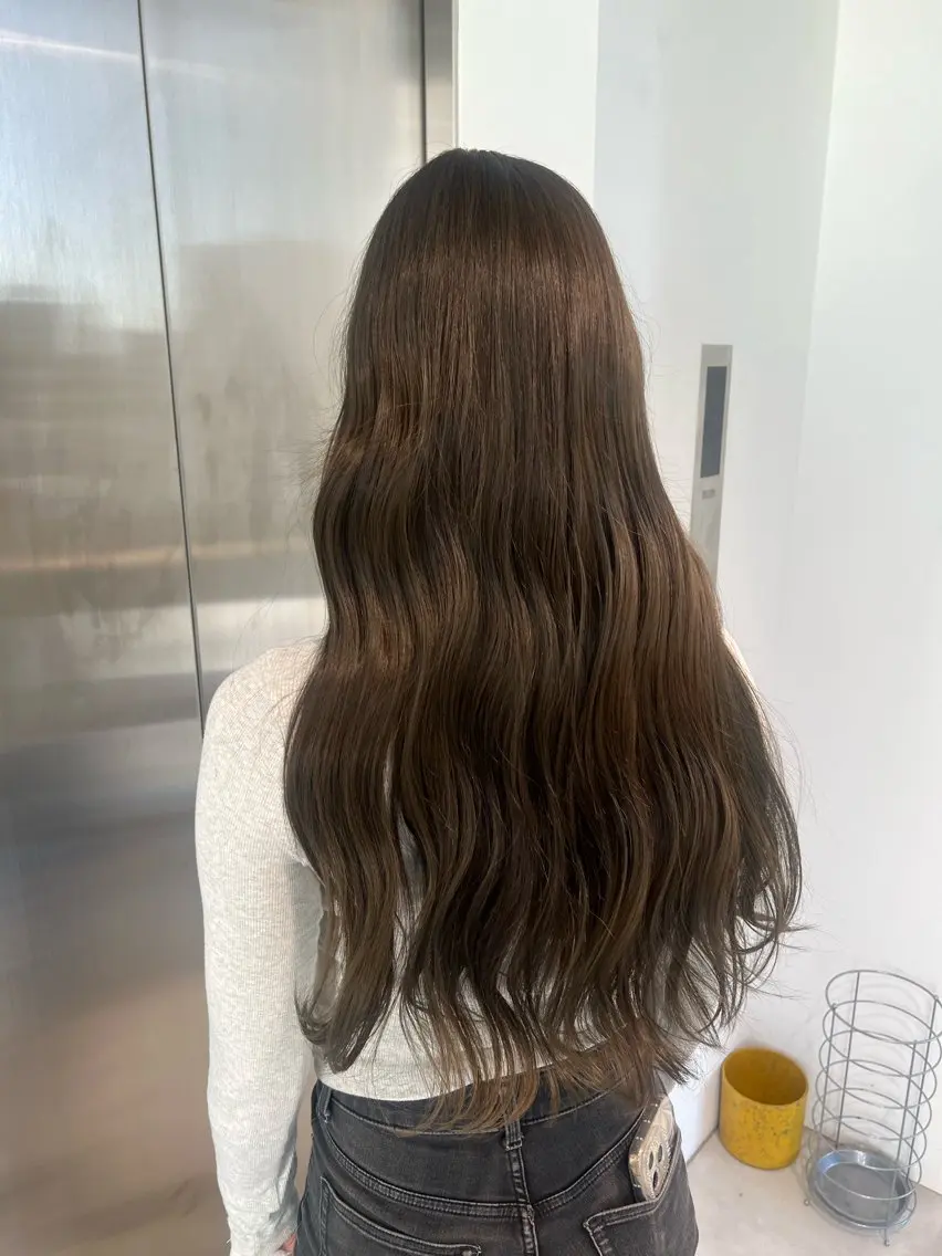 ロング カラー カット ヘアカラー トリートメント 赤みゼロ/透明感 カラー🌿KANTAのヘアスタイル