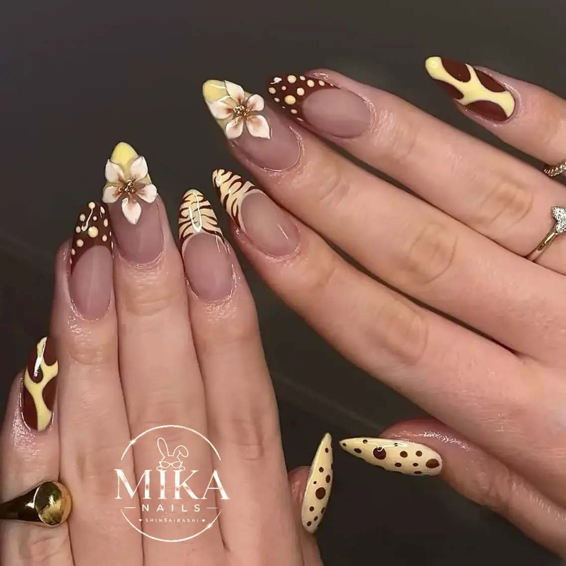 ネイル キラキラネイル 韓国ネイル ロングネイル 持ち込み シンプルネイル ハンドネイル Mika Nails 心斎橋のネイルデザイン