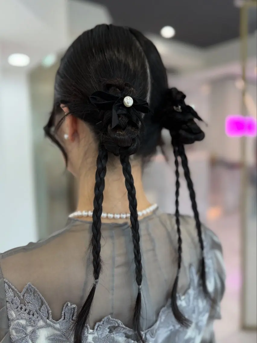 《土日祝限定》ツインアレンジ⋆⭒˚.⋆𝜗𝜚の写真