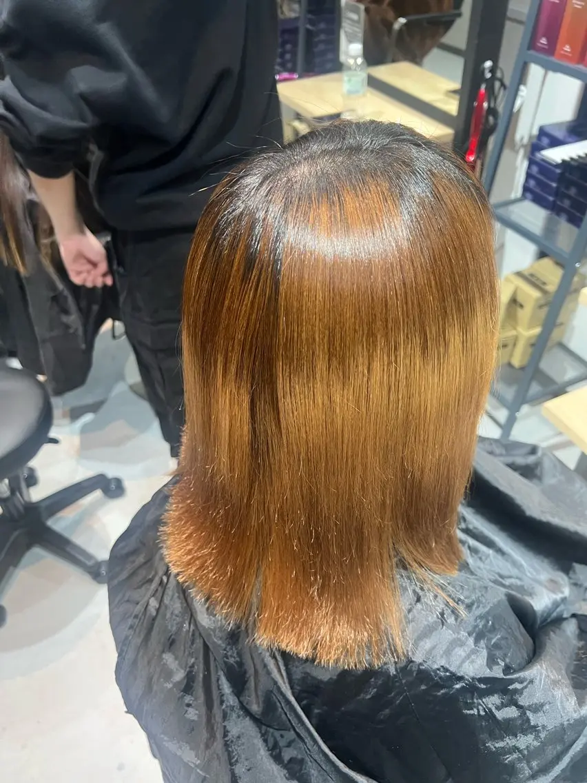 セミロング カット 縮毛矯正 トリートメント Teru Babaのヘアスタイル