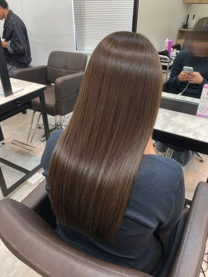 セミロング カラー ヘアカラー 【elyts】 MISAKIのヘアスタイル