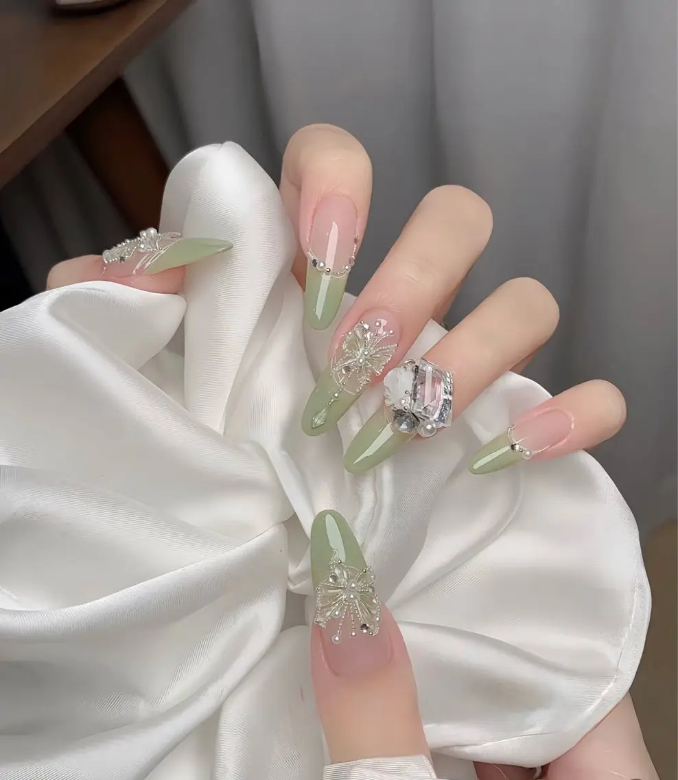 ネイル ハンドネイル NAILS168 新大久保店のネイルデザイン