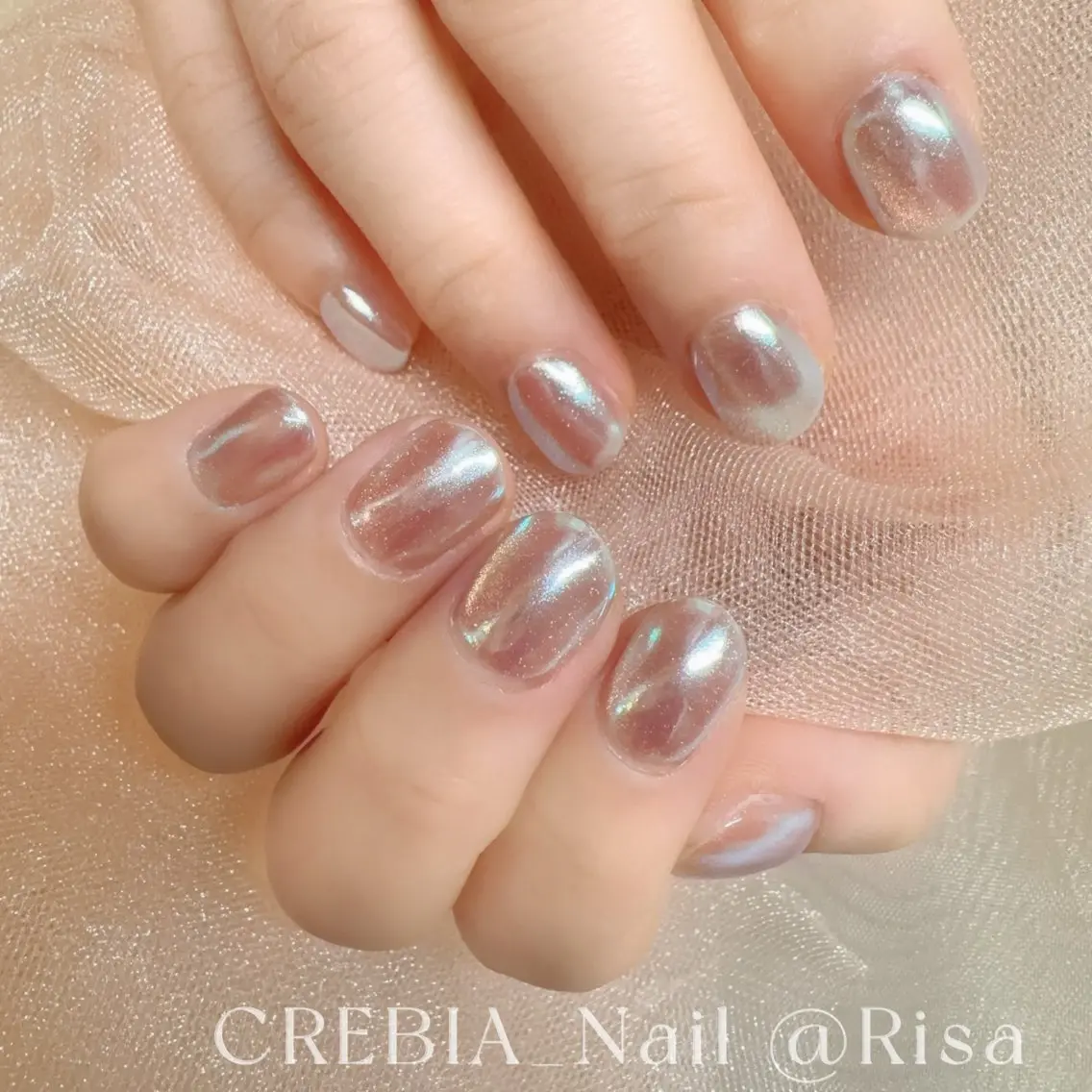 ネイル オーロラネイル マグネットネイル シルバー CREBIA Nailのネイルデザイン