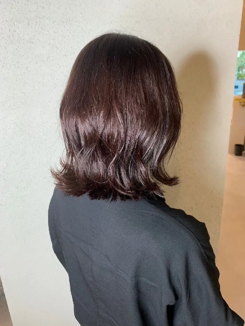 ミディアム カラー 山崎 誠人のヘアスタイル