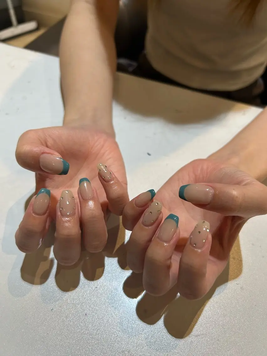 ネイル 村上 里緒菜のネイルデザイン