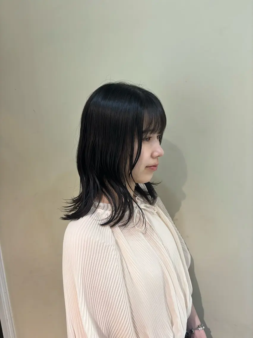 ミディアム ボブ レイヤーカット カット ブリーチ&似合せボブ 田中寛十のヘアスタイル