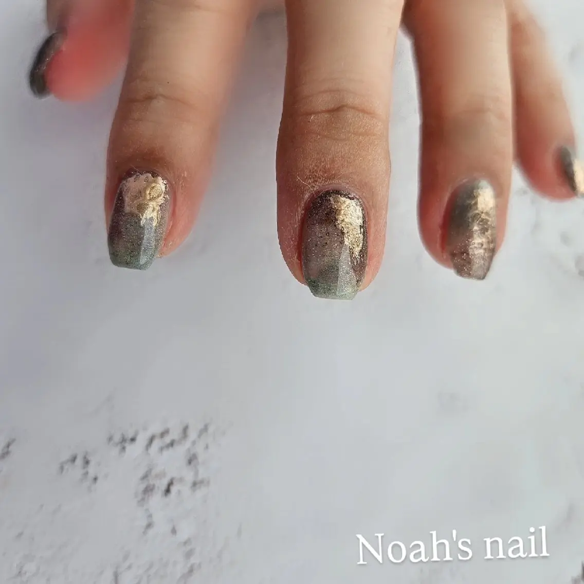 ネイル アートネイル フラッシュネイル ジェルネイル ラメ(グリッター) マグネットネイル ハンドネイル Noah'snail   のネイルデザイン
