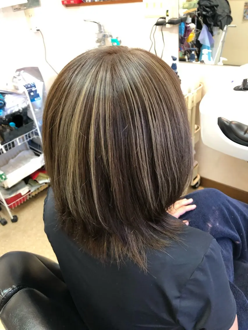 ミディアム カラー 石塚 浩のヘアスタイル