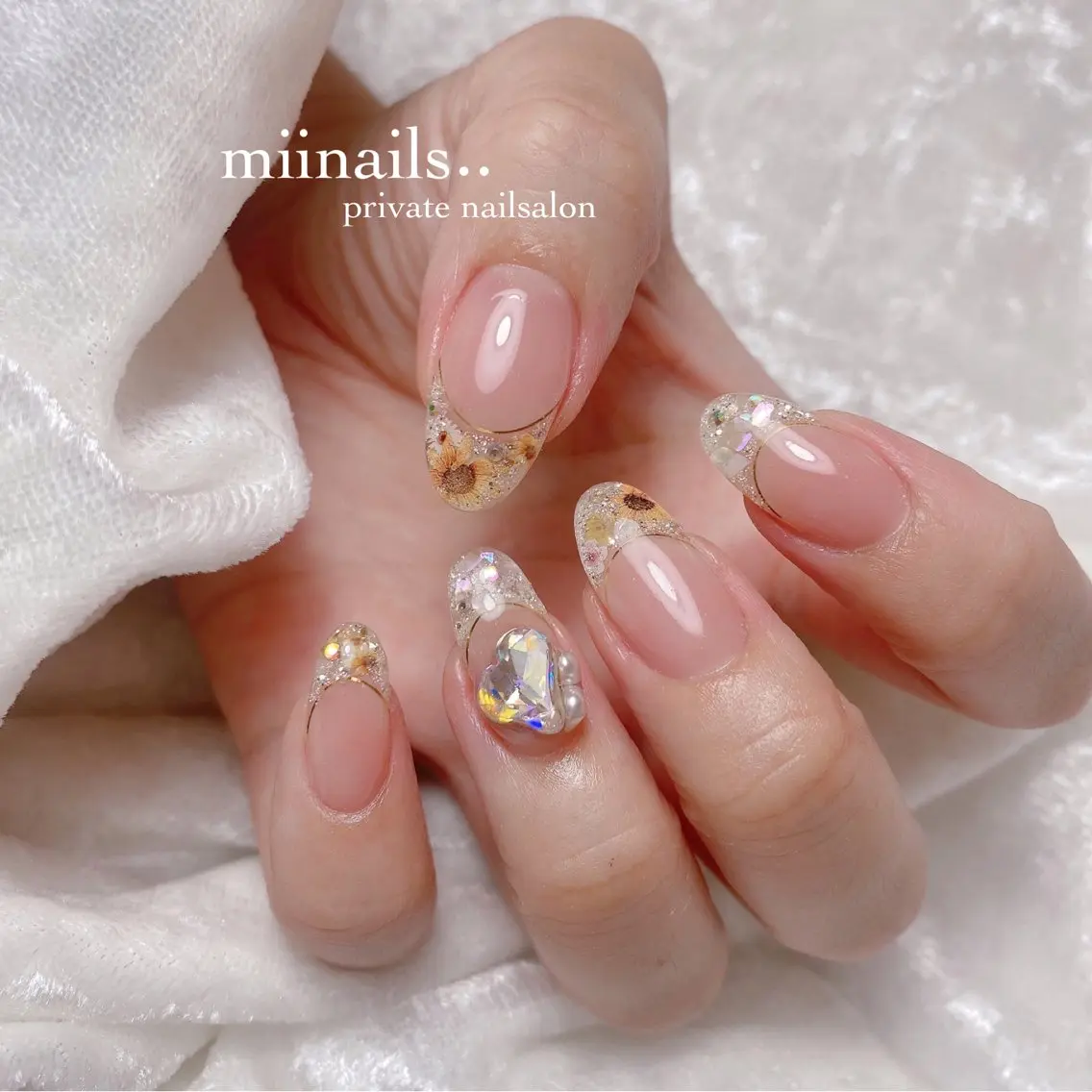 ネイル 韓国ネイル ワンホンネイル ハンドネイル nailsalon miinailsのネイルデザイン