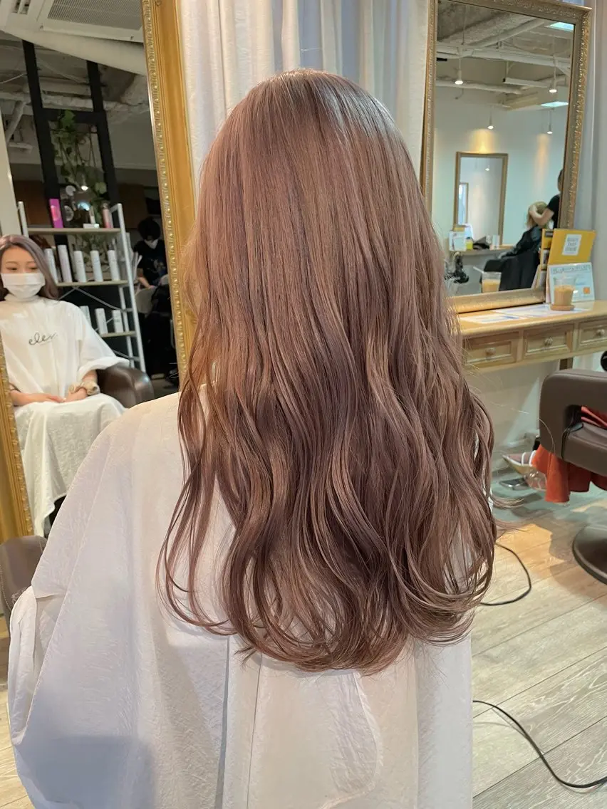 💫急募💫ブリーチダブルカラー +艶トリートメントの写真