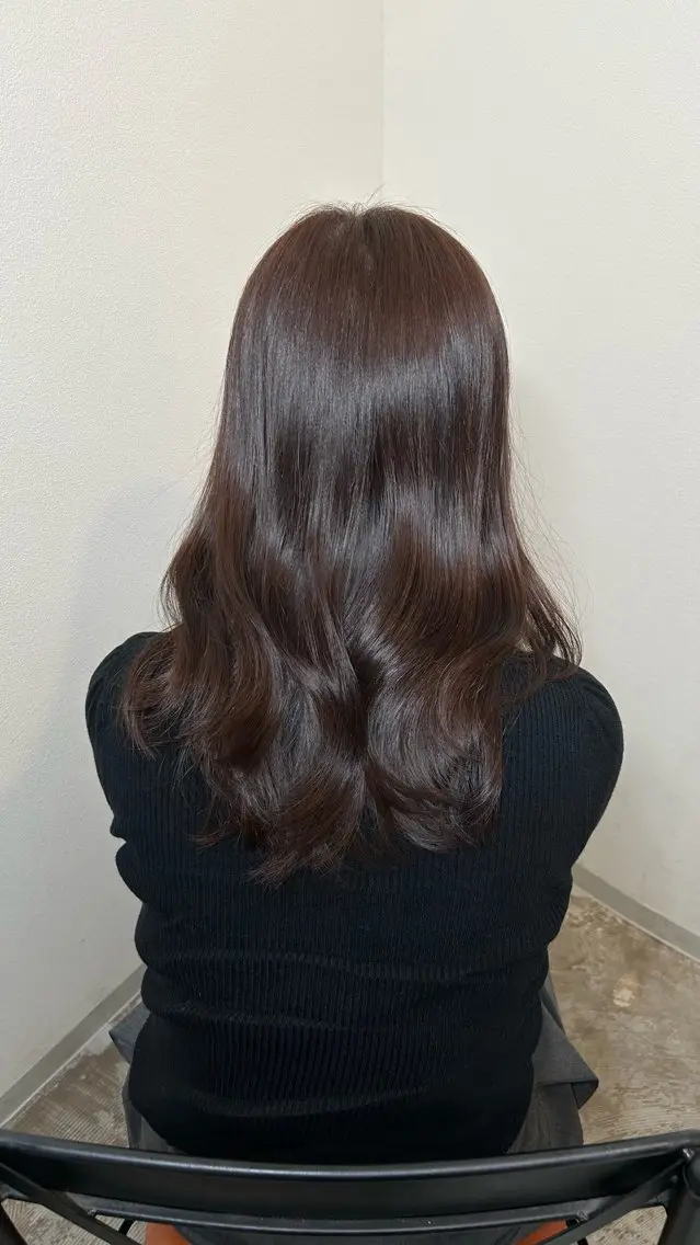 セミロング カラー ヘアカラー トリートメント 小澤 一稀のヘアスタイル