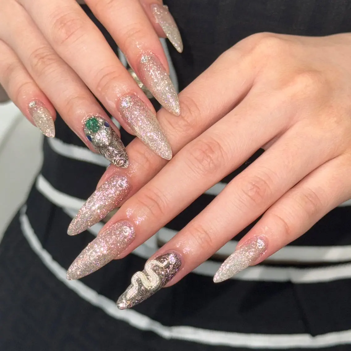 ネイル ハンドネイル NAILS BAR SHINJUKUのネイルデザイン