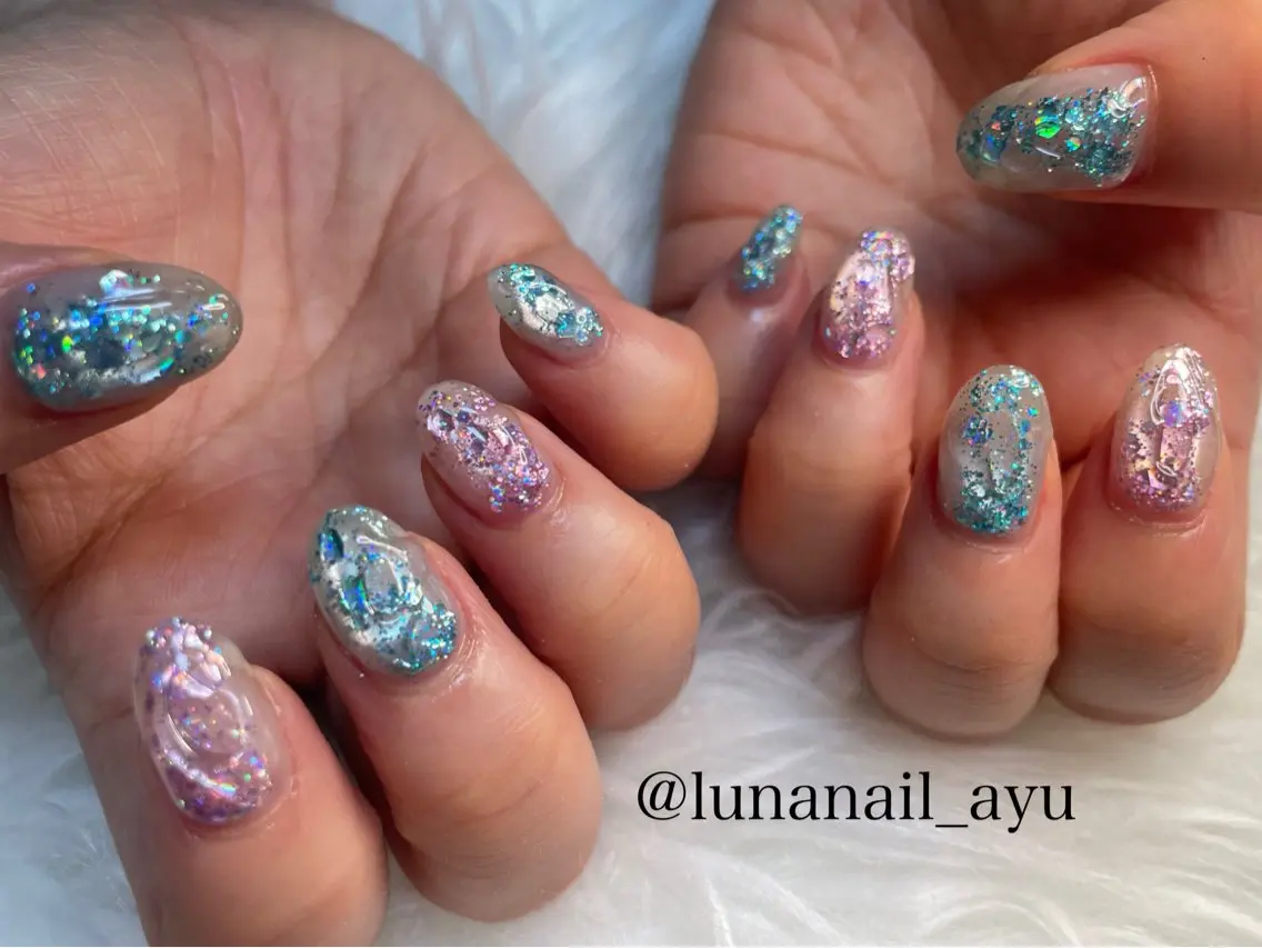 ネイル マグネットネイル ニュアンスネイル 夏ネイル ハンドネイル LUNA NAIL ayuのネイルデザイン