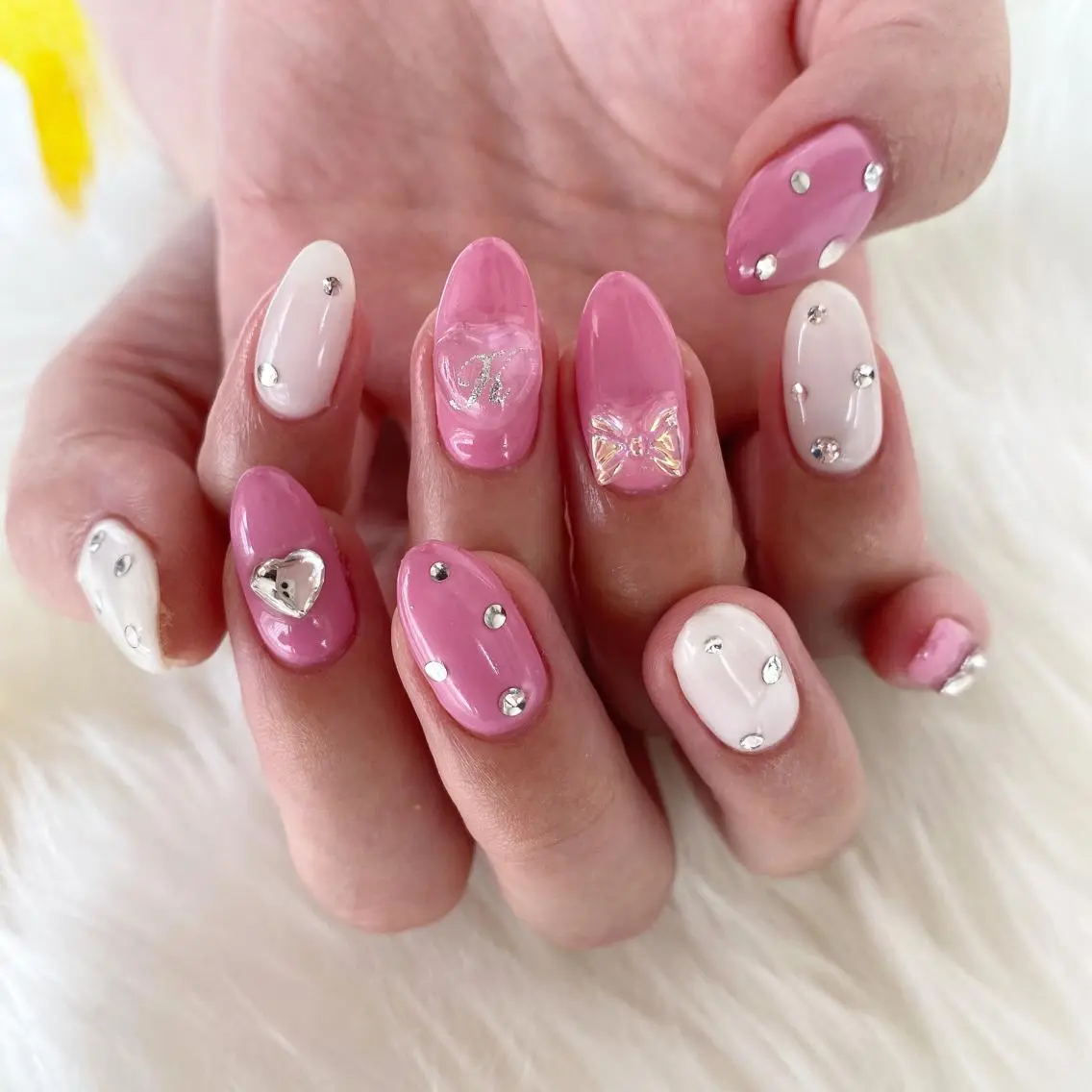 ネイル crystal ⭐︎ colorのネイルデザイン