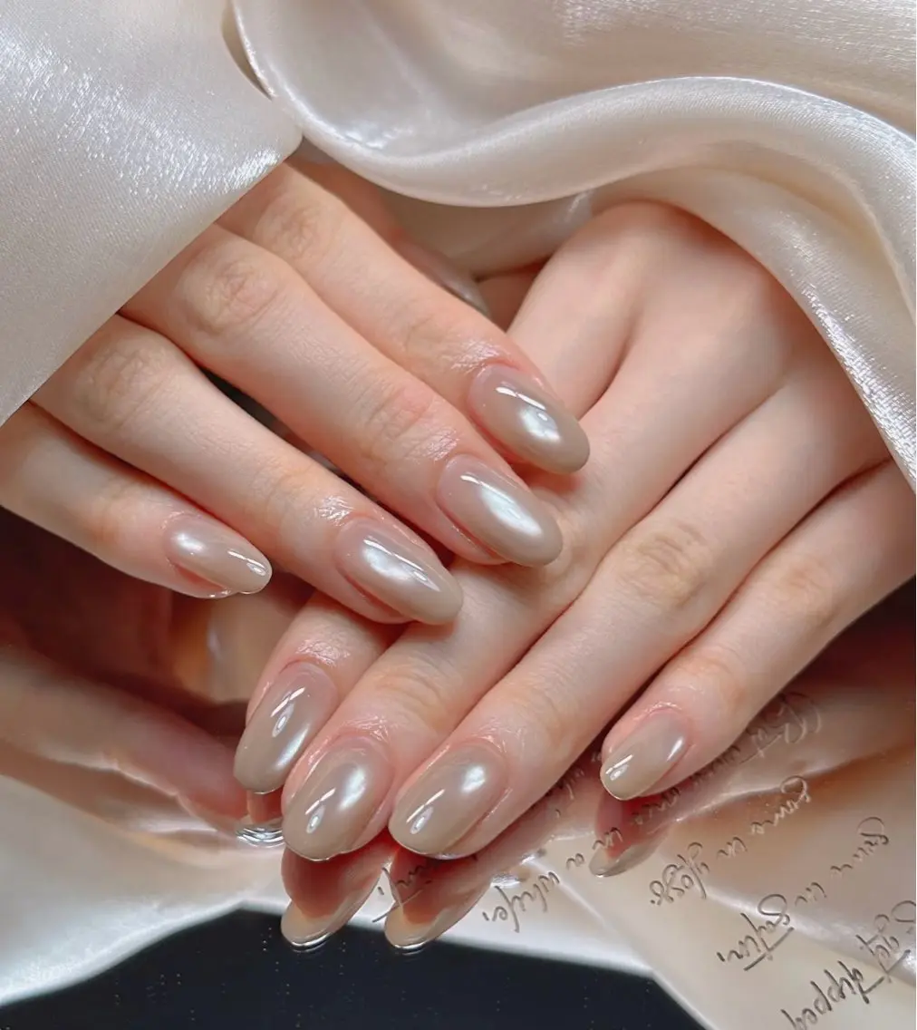 ネイル アートネイル べっ甲ネイル チークネイル 成人式 長さ出し ハンドネイル ハンドケア For you. Nail Salonのネイルデザイン