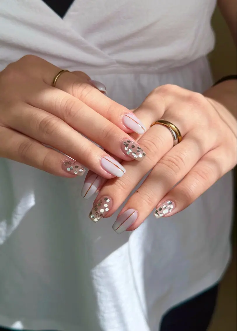 ネイル クリアネイル フラッシュネイル フラッシュマグ フレンチネイル マグネットネイル Luana nailのネイルデザイン