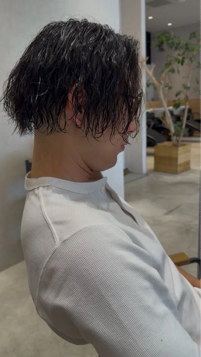 メンズ パーマ 保坂 瞭のヘアスタイル
