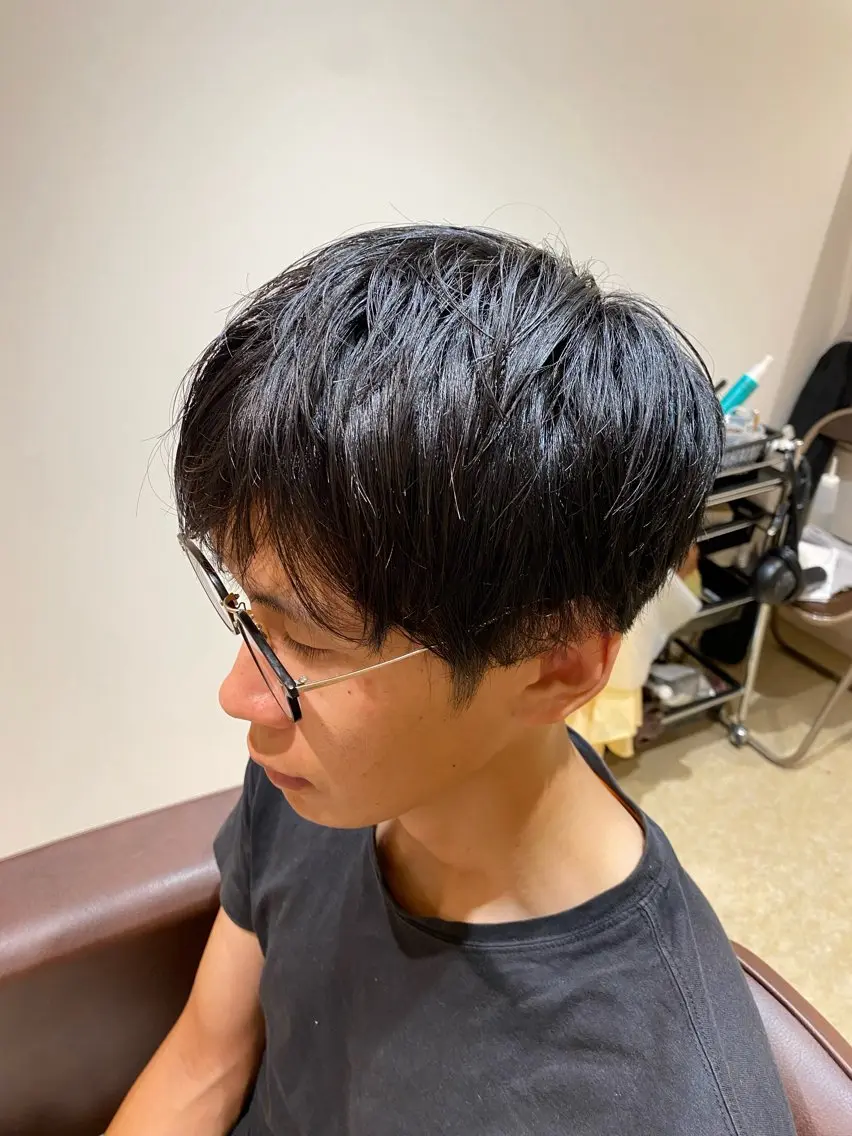 ショート メンズ カット メンズパーマモデル 大募集中のヘアスタイル