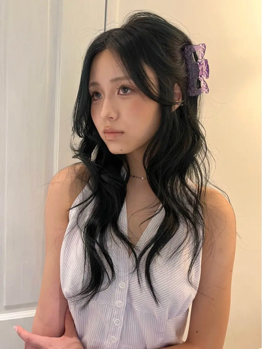 ヘアアレンジ カット トリートメント Fev AYAHAのヘアスタイル