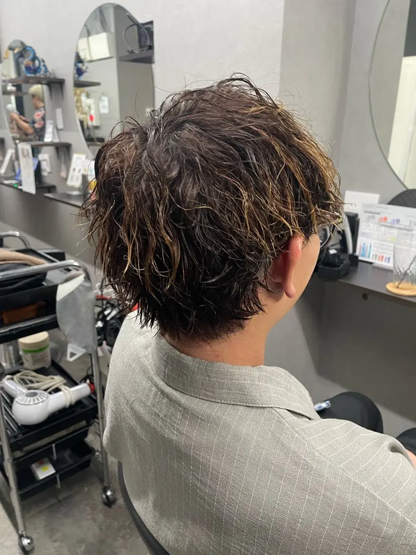 パーマ カット パーマ 🌹ミラクル美容師 🌹ブリーチくっぽのヘアスタイル