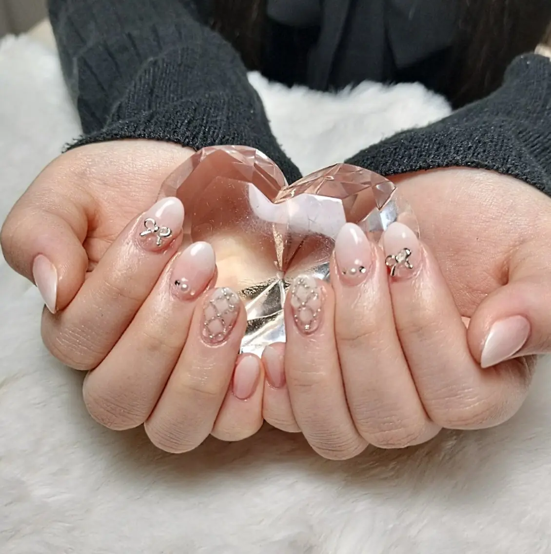 ネイル 卒業式 megumi. sのネイルデザイン