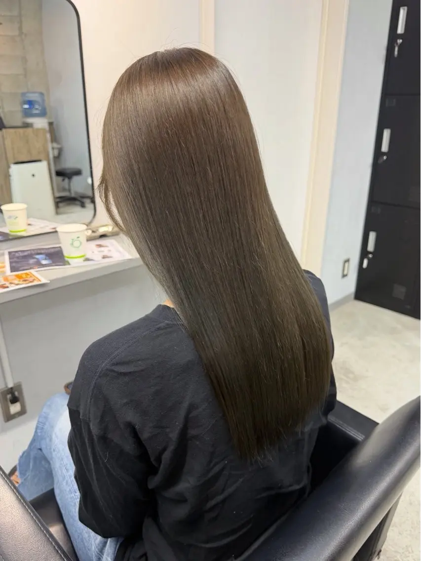 ロング カラー 香椎透明感カラー 🎀HiROEのヘアスタイル