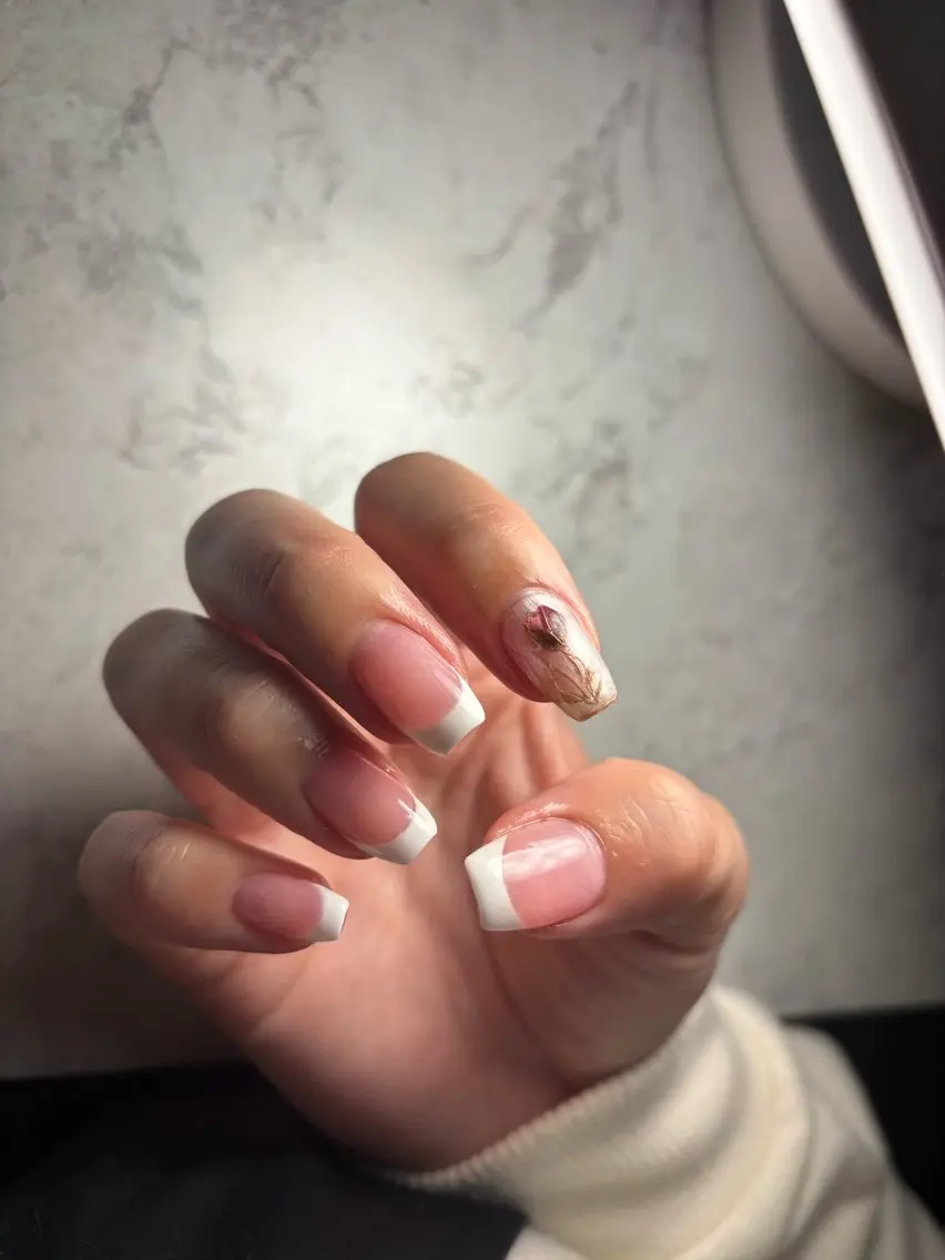 ネイル ハンドネイル osakana nailのネイルデザイン