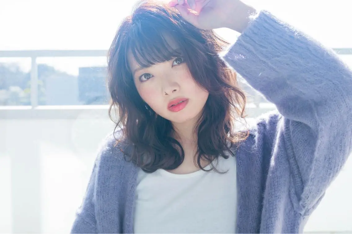 セミロング カラー くせ毛 カット ヘアカラー トリートメント 小野 和摩のヘアスタイル